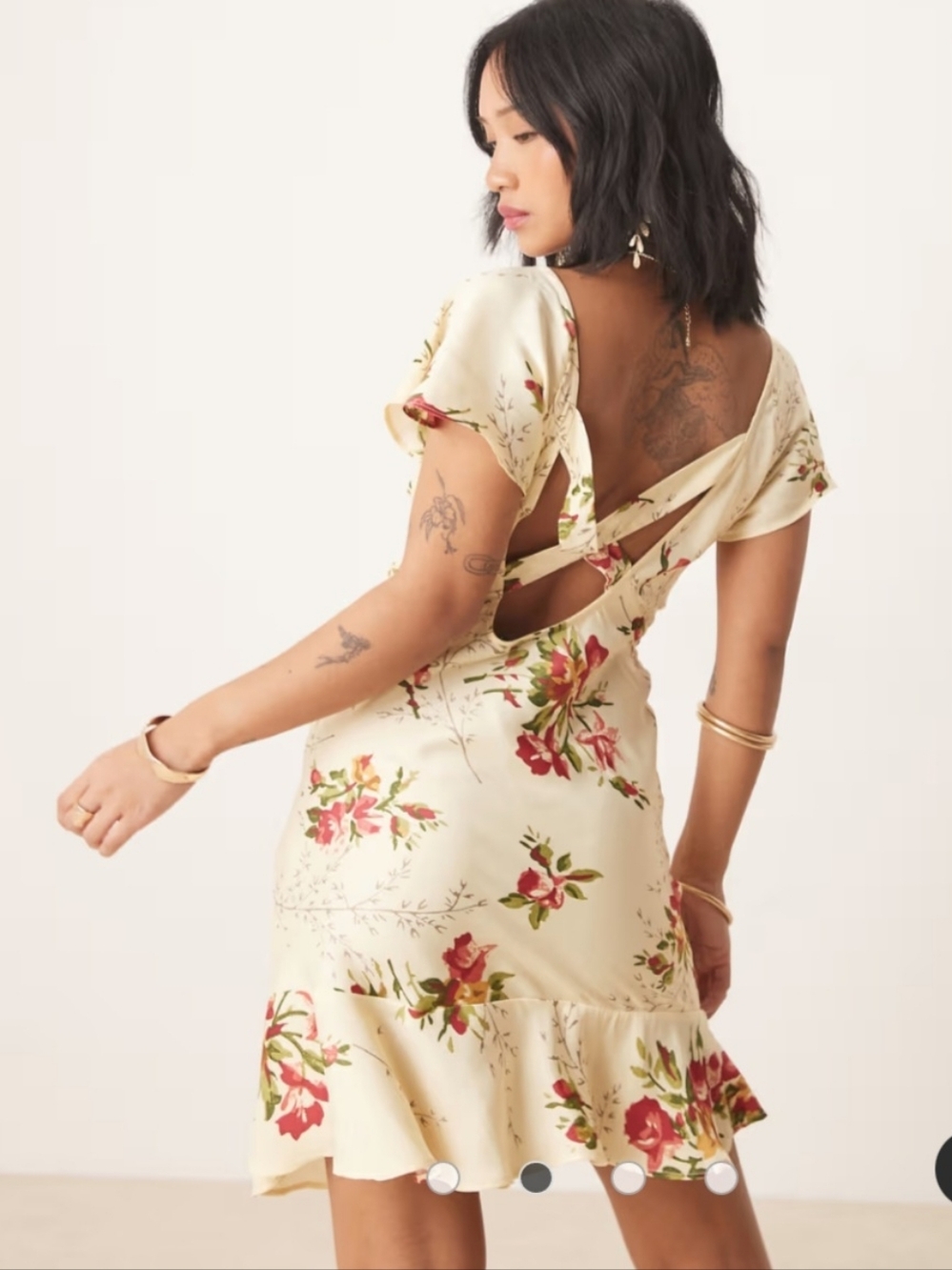 NWT ASOS DESIGN Cream Flutter Sleeve Mini Dress, Floral Print, Size 2 Petite - Picture 2 of 10